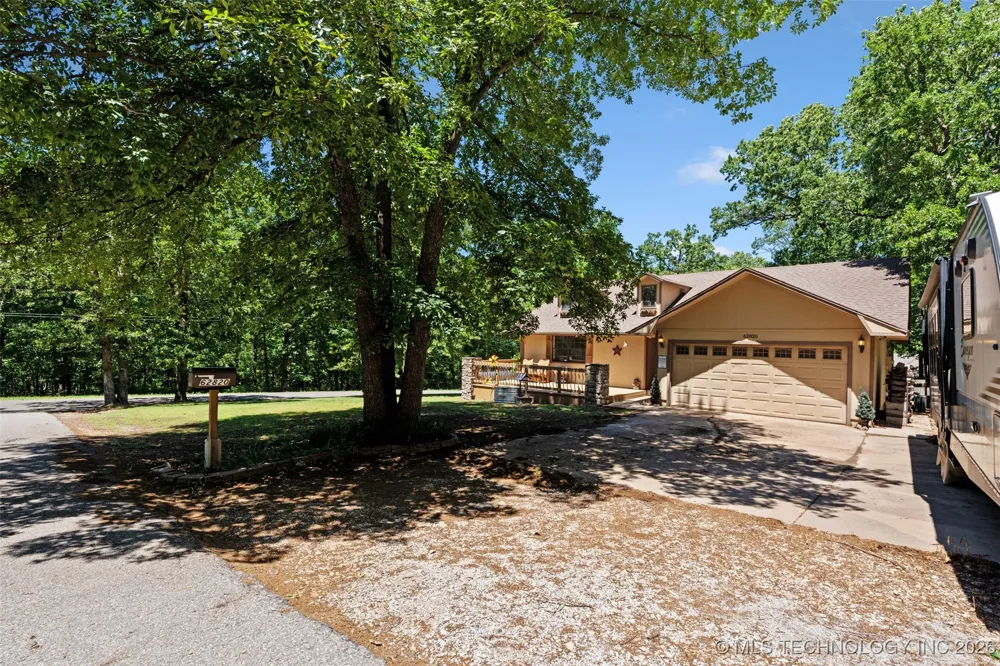 62820 E 312 ROAD Grove, OK 74344