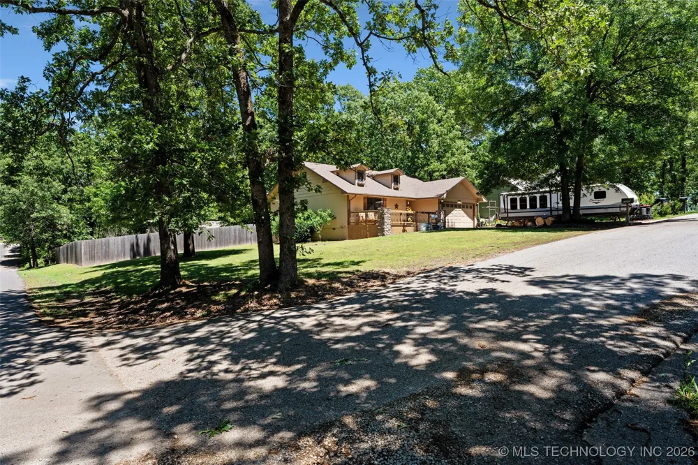 62820 E 312 ROAD Grove, OK 74344