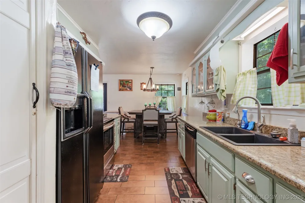 62820 E 312 ROAD Grove, OK 74344