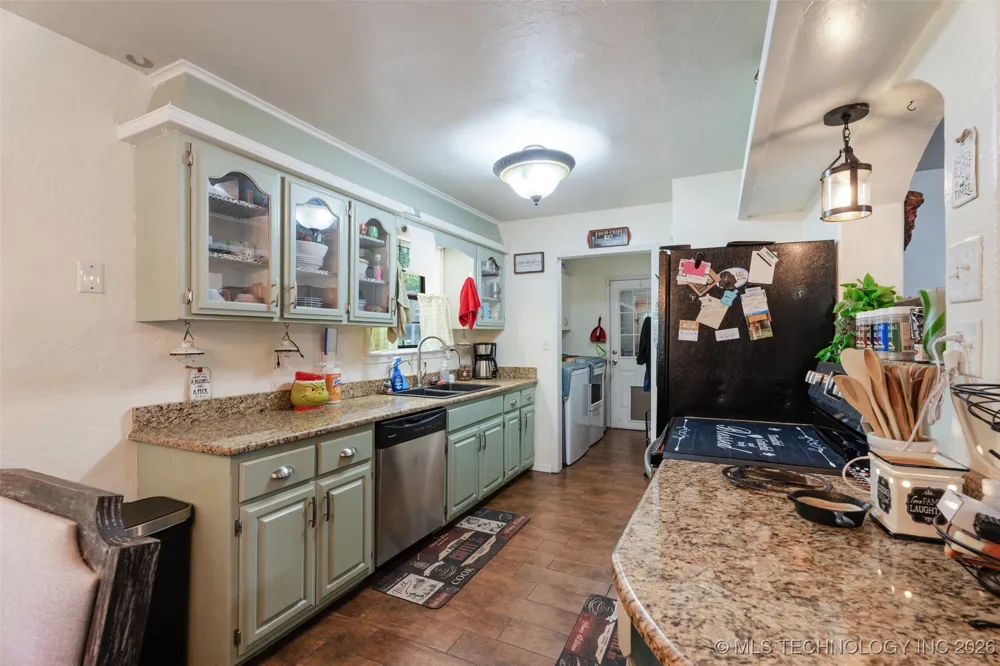 62820 E 312 ROAD Grove, OK 74344