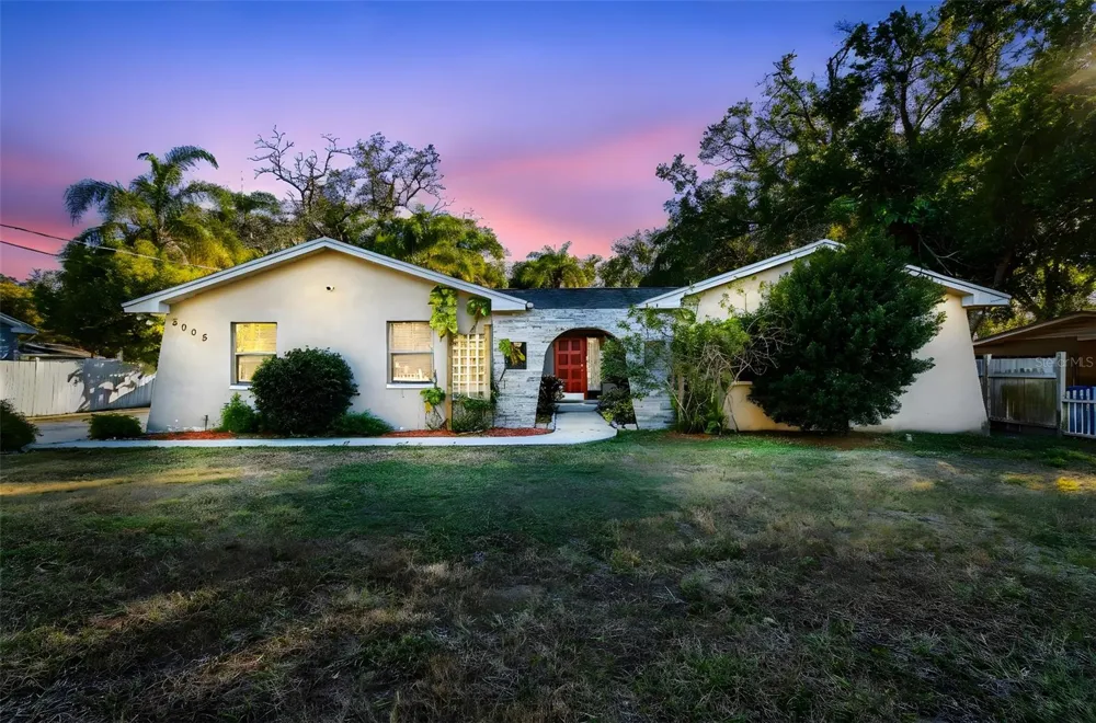 5005 PURITAN ROAD Tampa, FL 33617