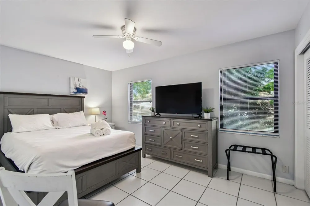 5005 PURITAN ROAD Tampa, FL 33617