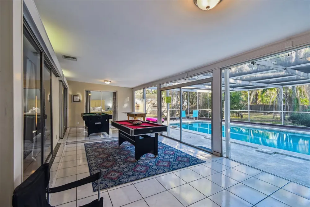 5005 PURITAN ROAD Tampa, FL 33617