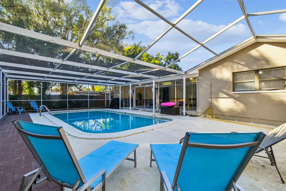 5005 PURITAN ROAD Tampa, FL 33617