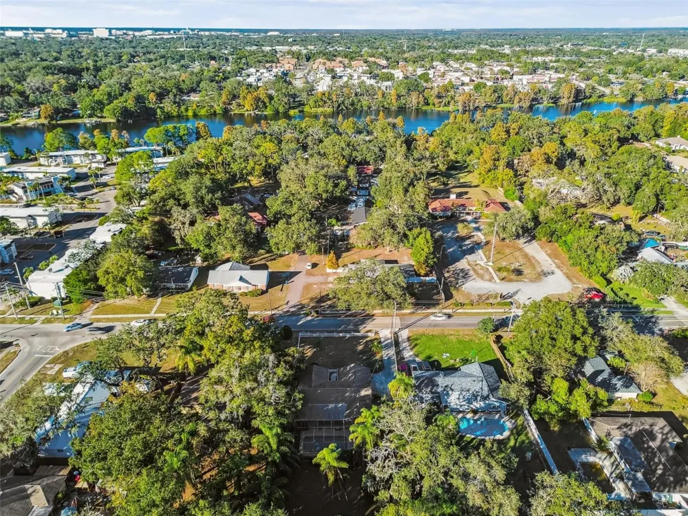 5005 PURITAN ROAD Tampa, FL 33617