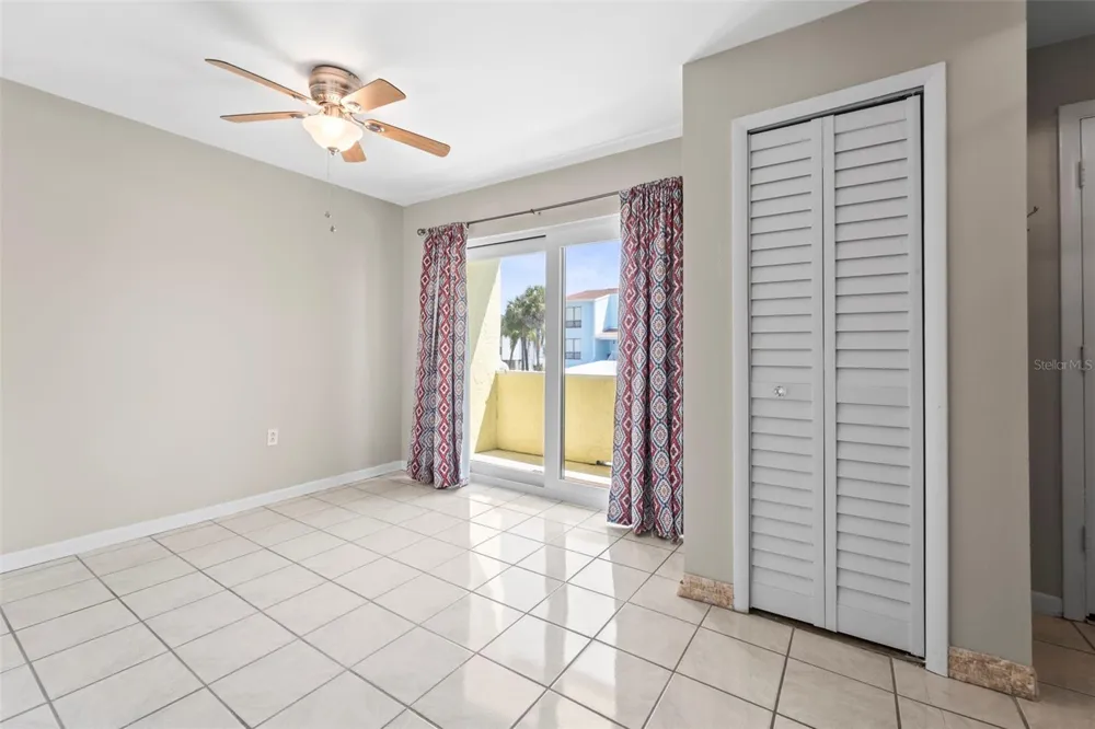 1 WINDRUSH BOULEVARD #24 Indian Rocks Beach, FL 33785