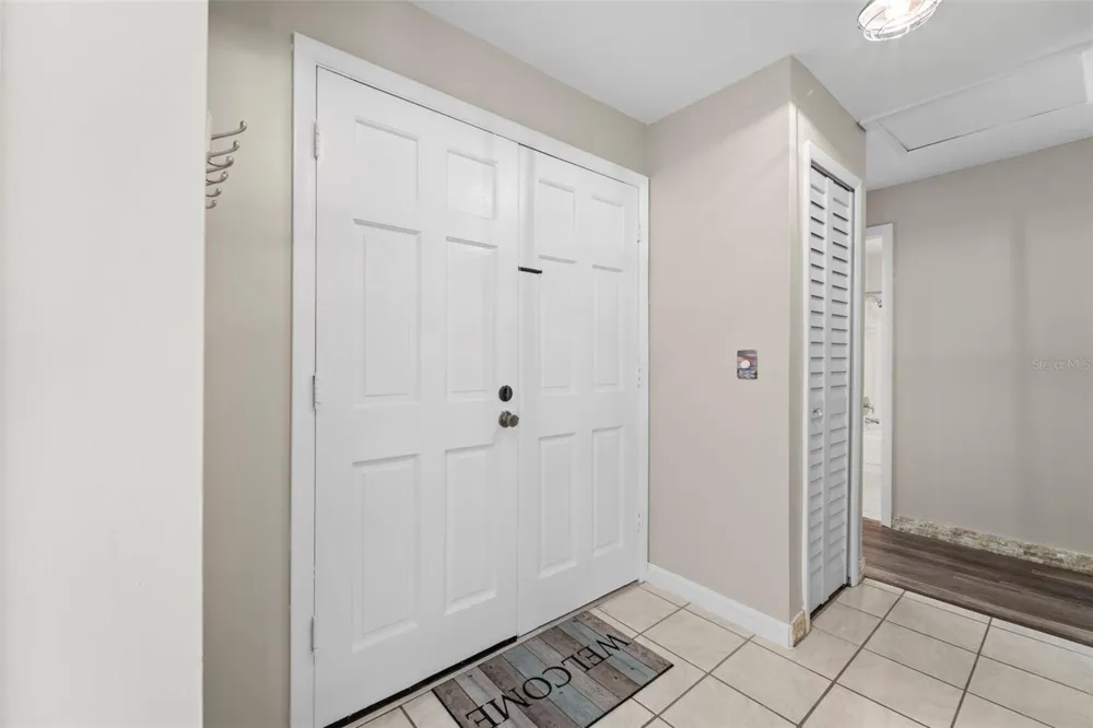 1 WINDRUSH BOULEVARD #24 Indian Rocks Beach, FL 33785