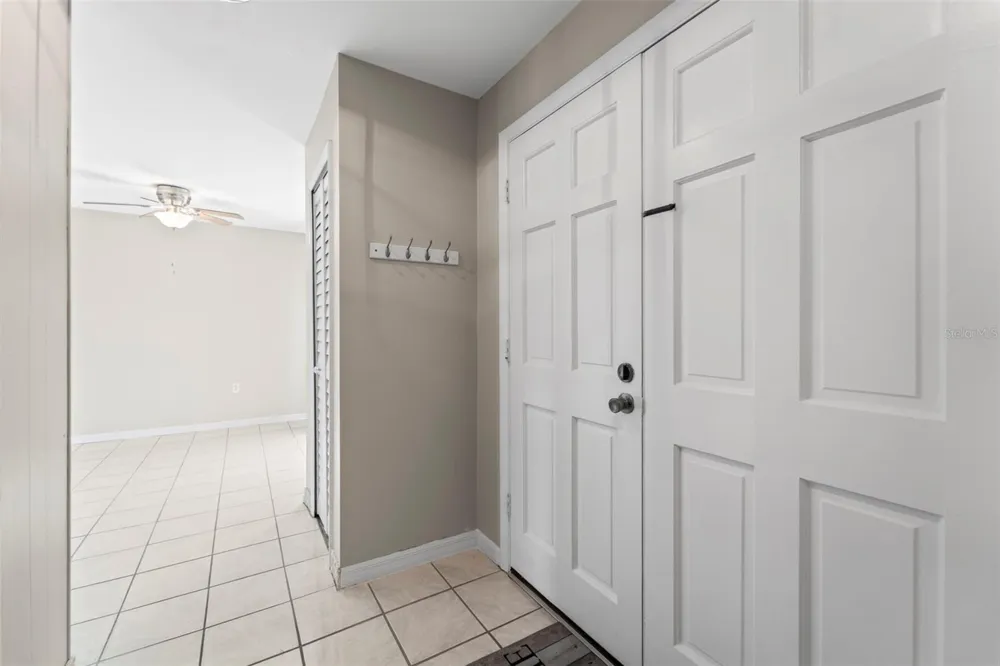 1 WINDRUSH BOULEVARD #24 Indian Rocks Beach, FL 33785