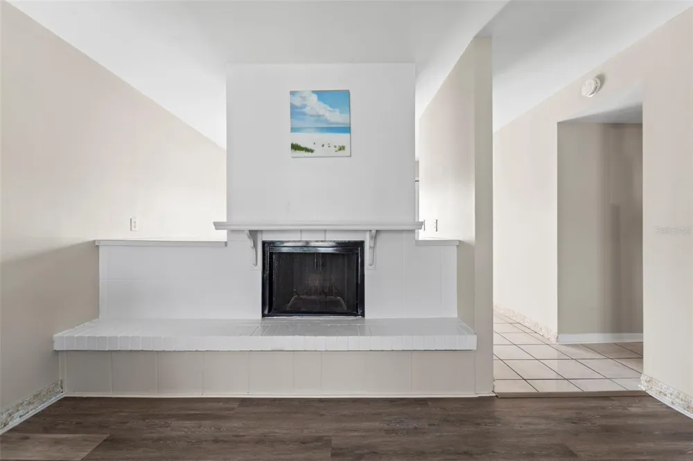 1 WINDRUSH BOULEVARD #24 Indian Rocks Beach, FL 33785
