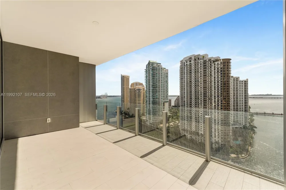 300 Biscayne Boulevard Way #2103C Miami, FL 33131