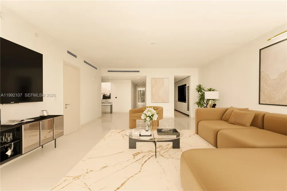 300 Biscayne Boulevard Way #2103C Miami, FL 33131
