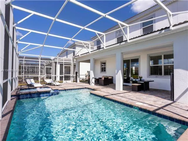 1568 MAIDSTONE CT, Other City - In The State Of Florida, FL 33896