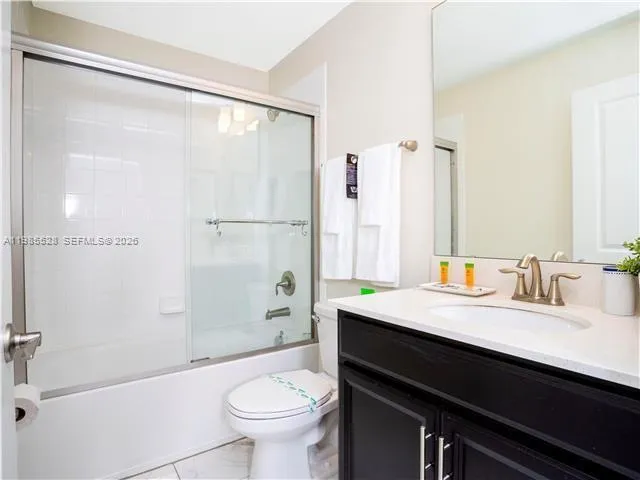 1568 MAIDSTONE CT, Other City - In The State Of Florida, FL 33896