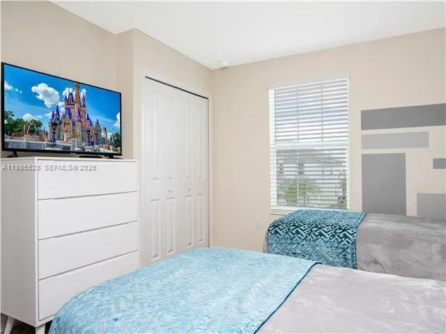 1568 MAIDSTONE CT, Other City - In The State Of Florida, FL 33896