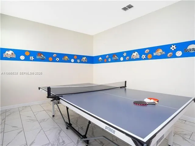 1568 MAIDSTONE CT, Other City - In The State Of Florida, FL 33896