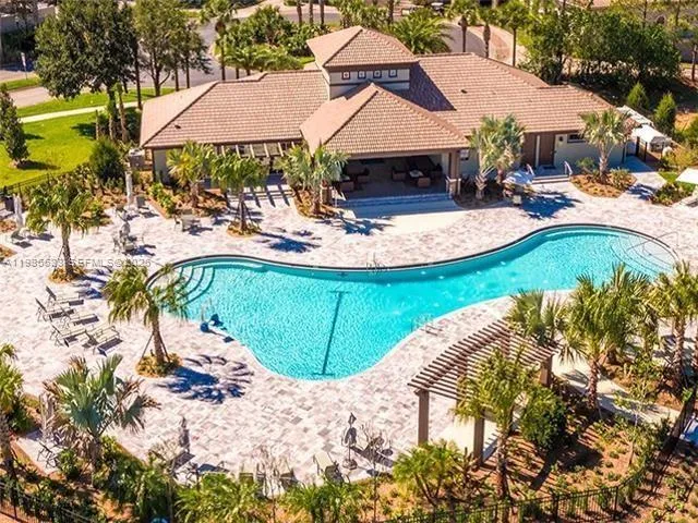 1568 MAIDSTONE CT, Other City - In The State Of Florida, FL 33896