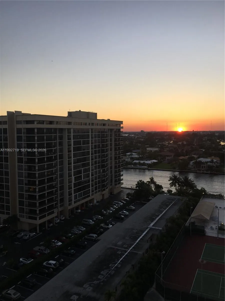 1985 S Ocean Dr #12J Hallandale Beach, FL 33009