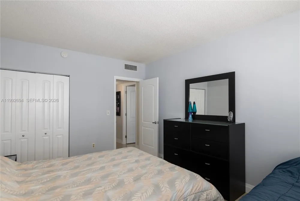 1965 S Ocean Dr #9F Hallandale Beach, FL 33009