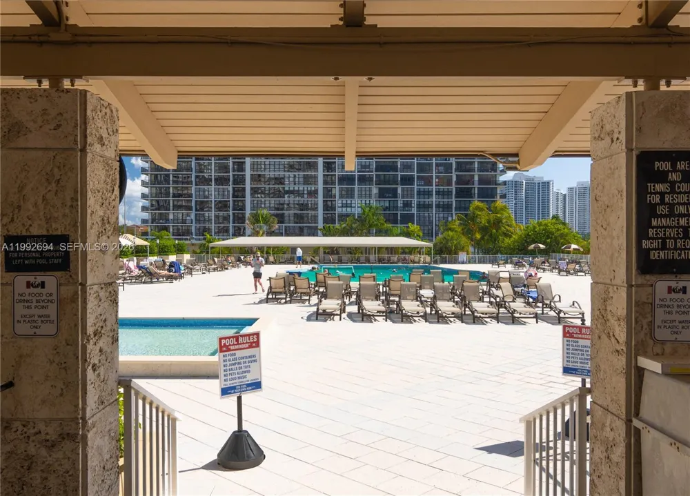 1965 S Ocean Dr #9F Hallandale Beach, FL 33009