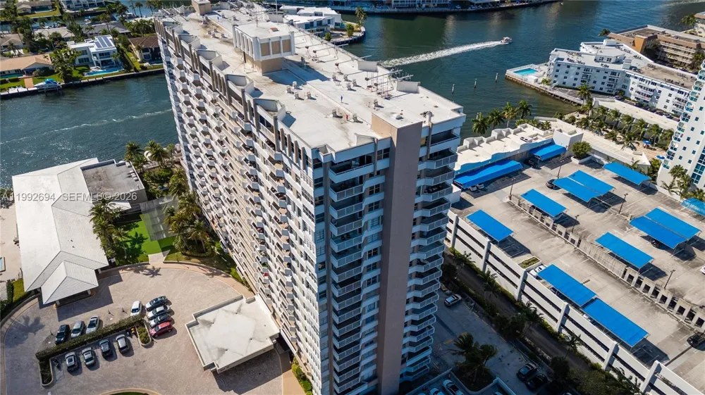 1965 S Ocean Dr #9F Hallandale Beach, FL 33009