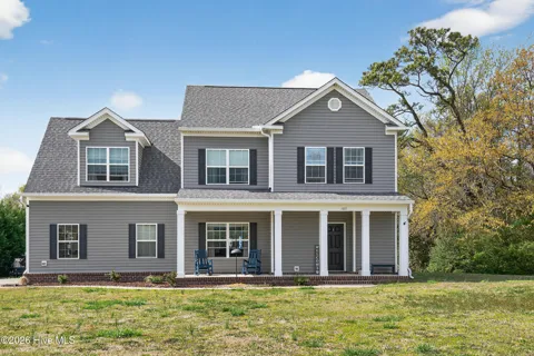102 E Point Estates Road