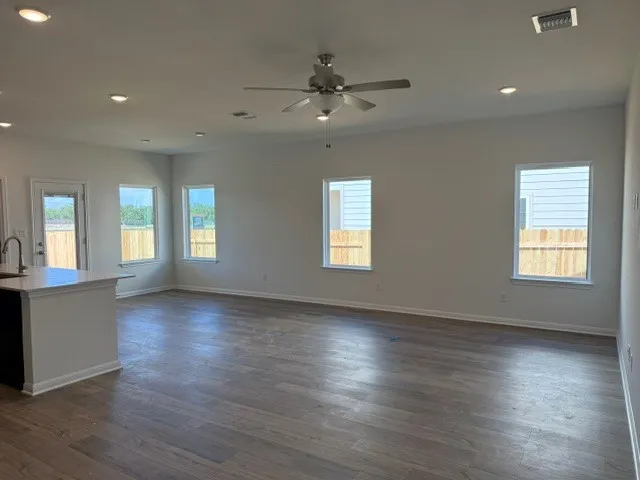 112 Mathew Street Bertram, TX 78605