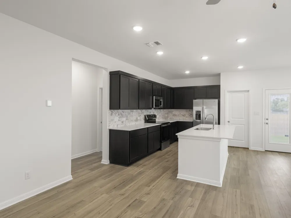112 Mathew Street Bertram, TX 78605