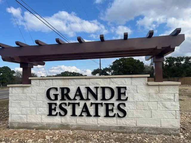 112 Mathew Street Bertram, TX 78605