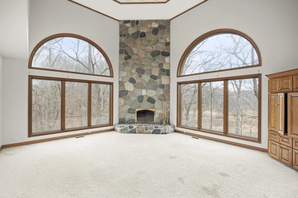 1260 Silverbell Road Rochester, MI 48306