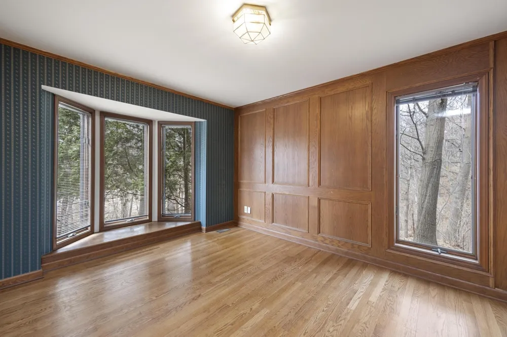 1260 Silverbell Road Rochester, MI 48306