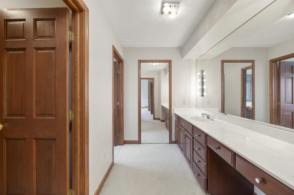 1260 Silverbell Road Rochester, MI 48306