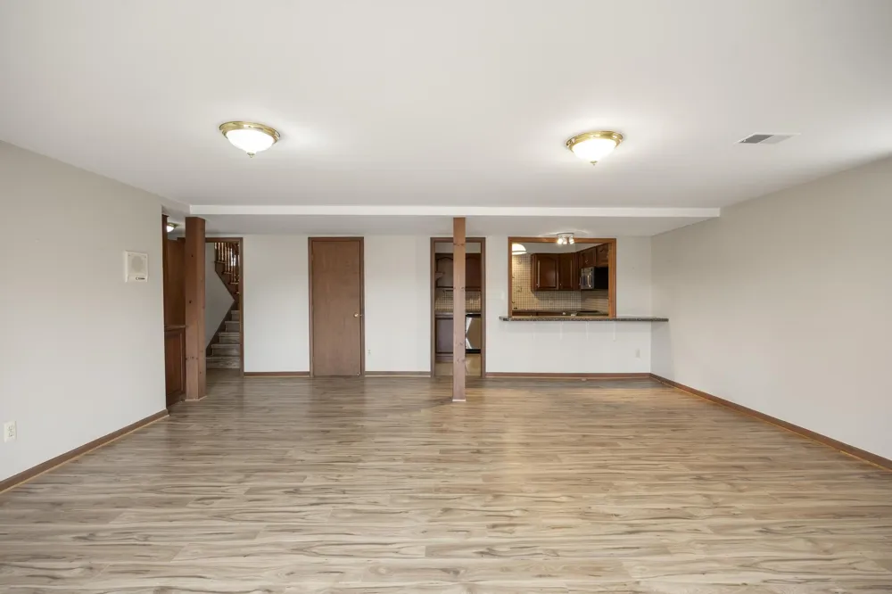 1260 Silverbell Road Rochester, MI 48306