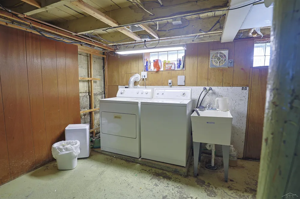 400 S Johnson Street Bay City City, MI 48708