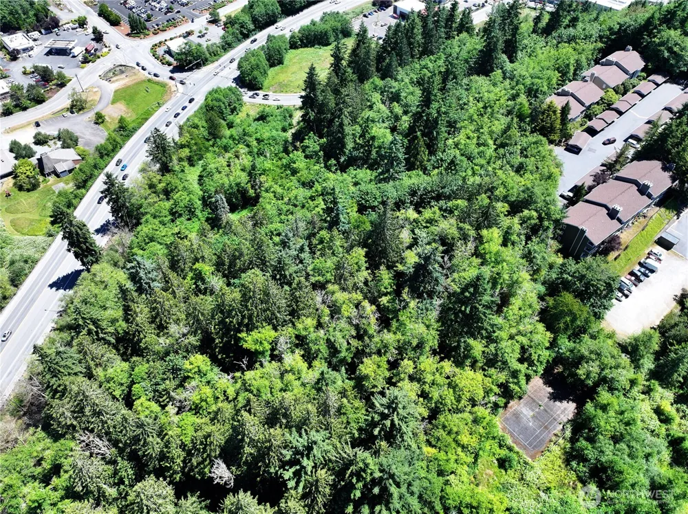 20249 State Route 305 NE Poulsbo, WA 98370