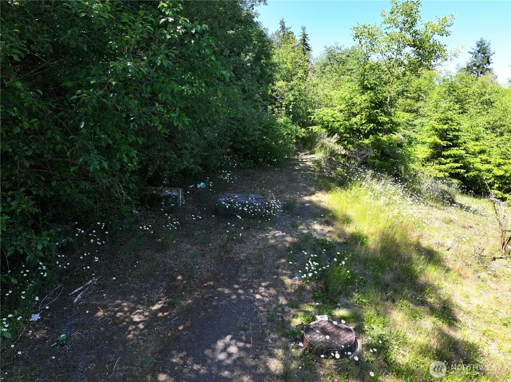 20249 State Route 305 NE Poulsbo, WA 98370