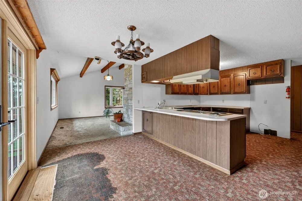 716 Garden Hill Rd Elma, WA 98541