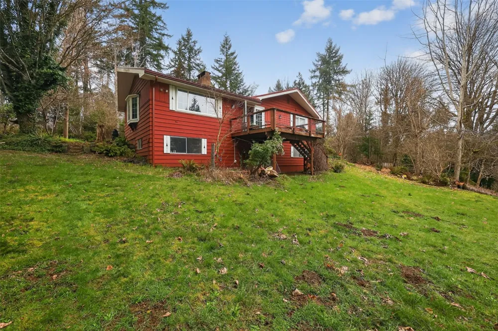 716 Garden Hill Rd Elma, WA 98541