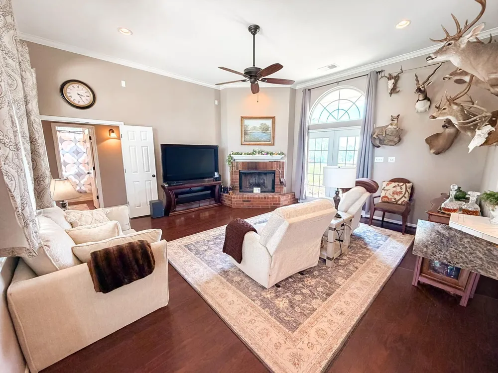 16742 Fm 831 Buffalo, TX 75831
