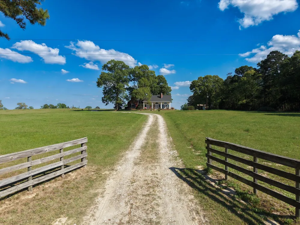 16742 Fm 831 Buffalo, TX 75831