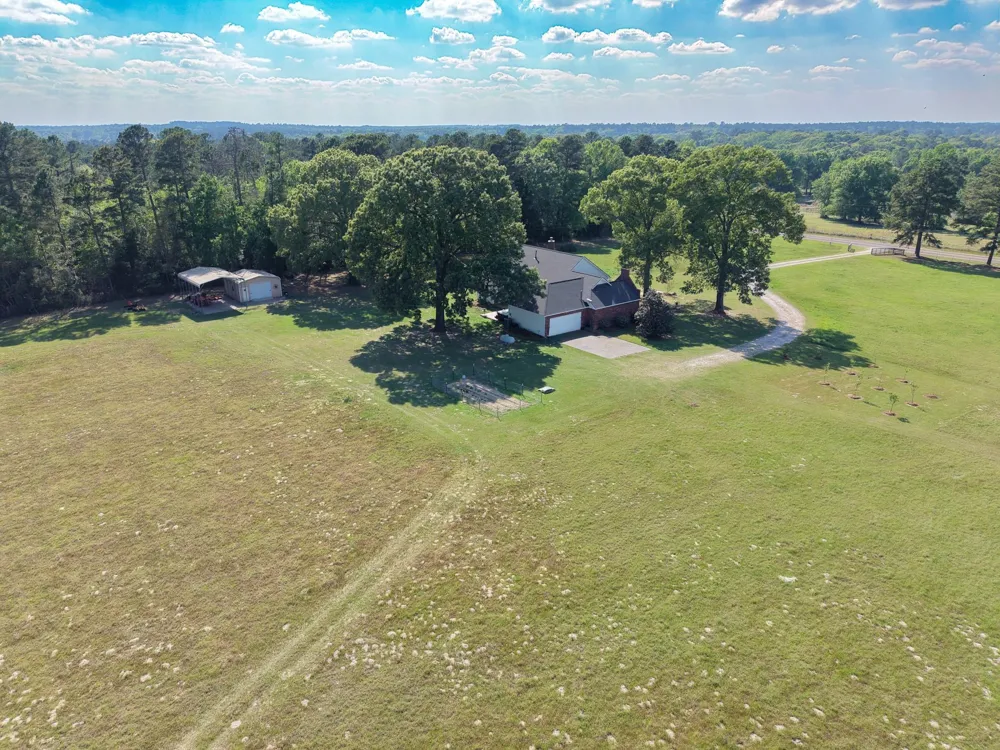 16742 Fm 831 Buffalo, TX 75831