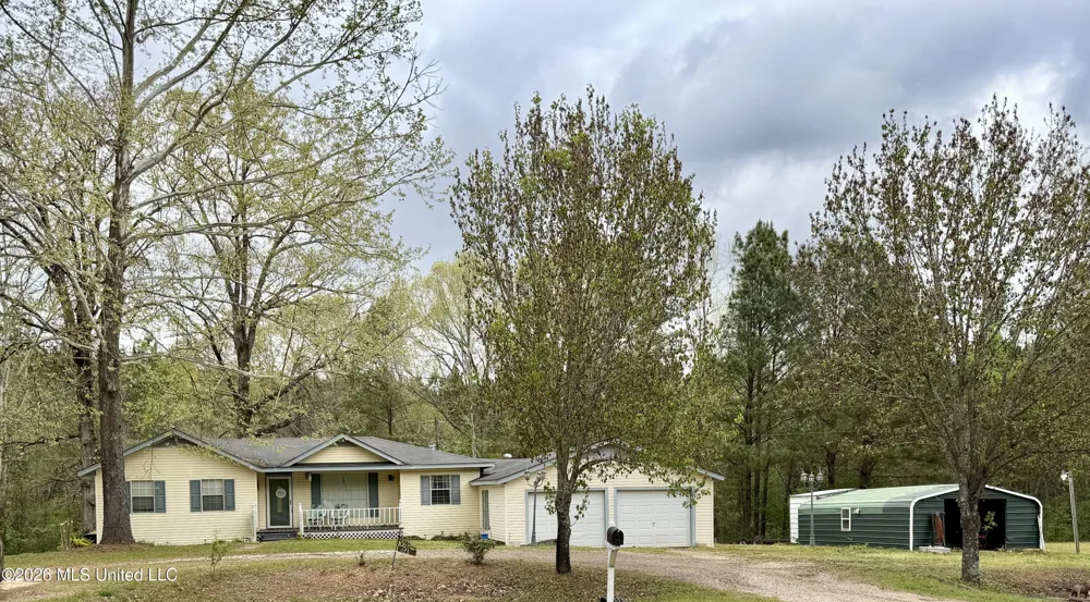1861 Highway 25 Carthage, MS 39051