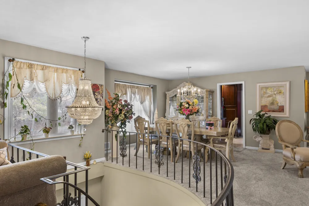 4376 Knightsbridge Lane West Bloomfield, MI 48323