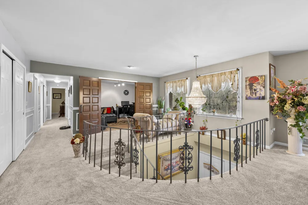 4376 Knightsbridge Lane West Bloomfield, MI 48323