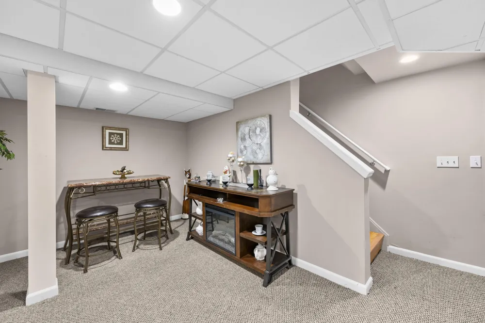 4376 Knightsbridge Lane West Bloomfield, MI 48323