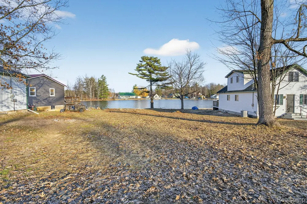 Circle Drive Hamilton Township, MI 48625