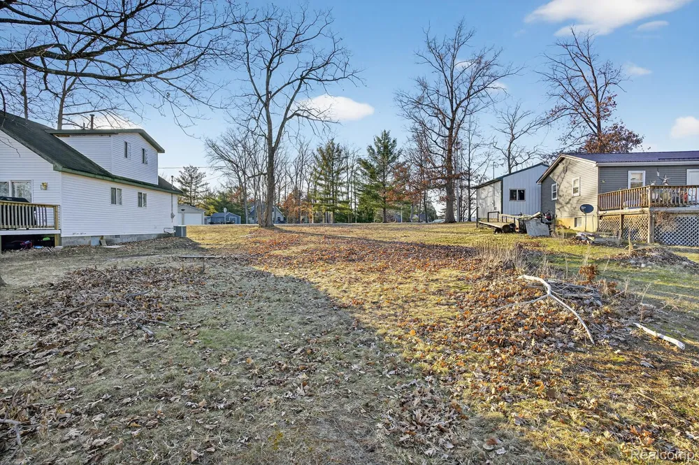 Circle Drive Hamilton Township, MI 48625