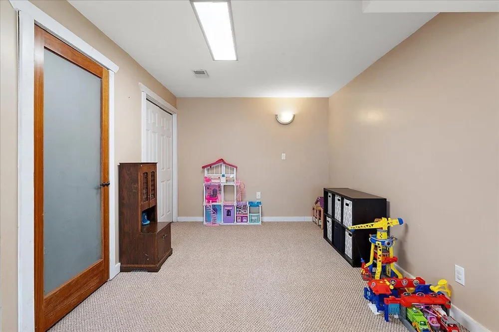 12880 Jordan Meadows Court NE Vergennes Township, MI 49331