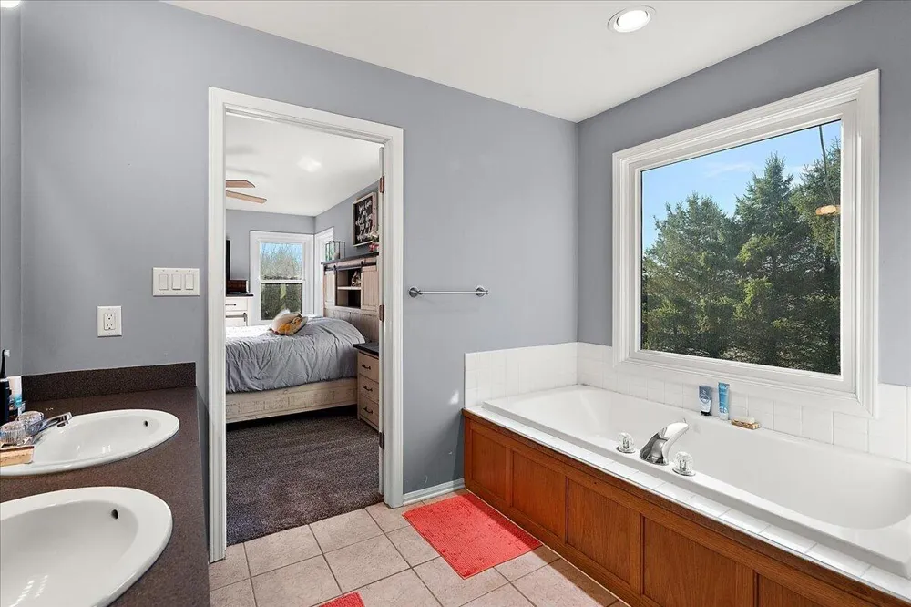 12880 Jordan Meadows Court NE Vergennes Township, MI 49331