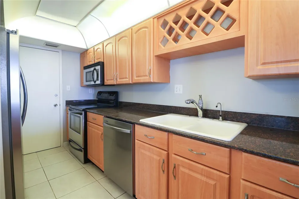 7400 SUN ISLAND DRIVE S #501 South Pasadena, FL 33707
