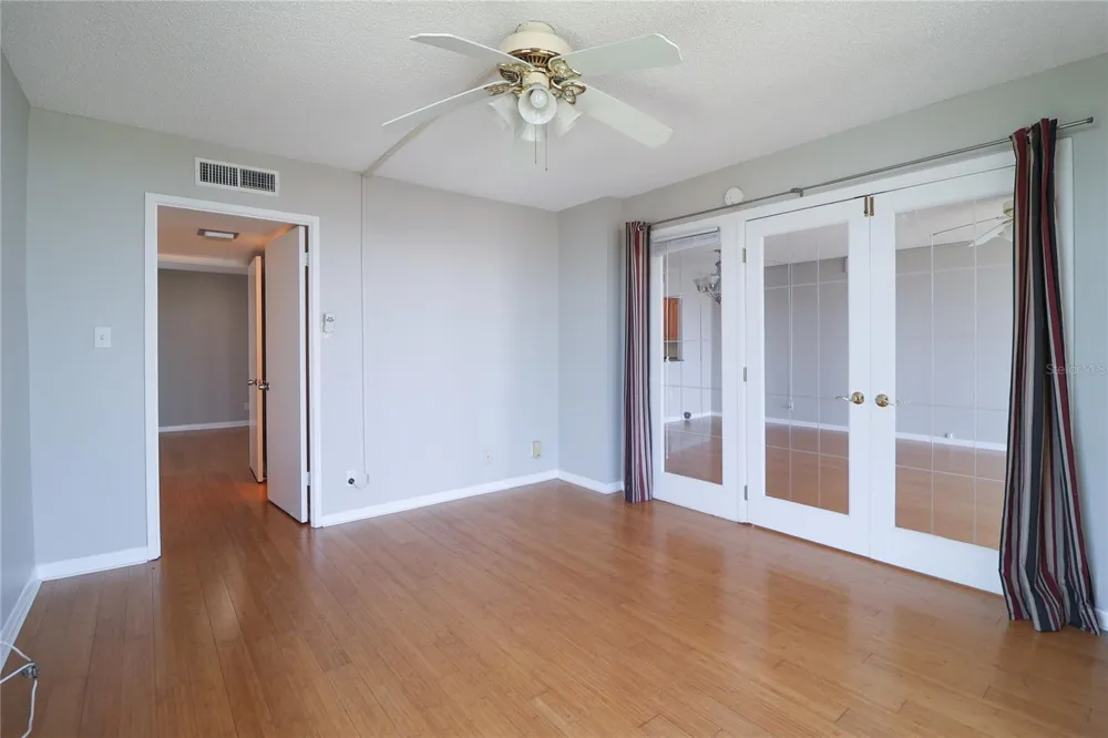 7400 SUN ISLAND DRIVE S #501 South Pasadena, FL 33707